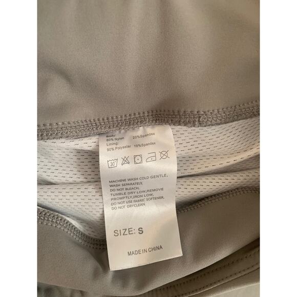 Santiny-Knee-Length-Golf-Tennis-Skort–Light Gray–Stretch Nylon Blend–Women's-S - Picture 7 of 9